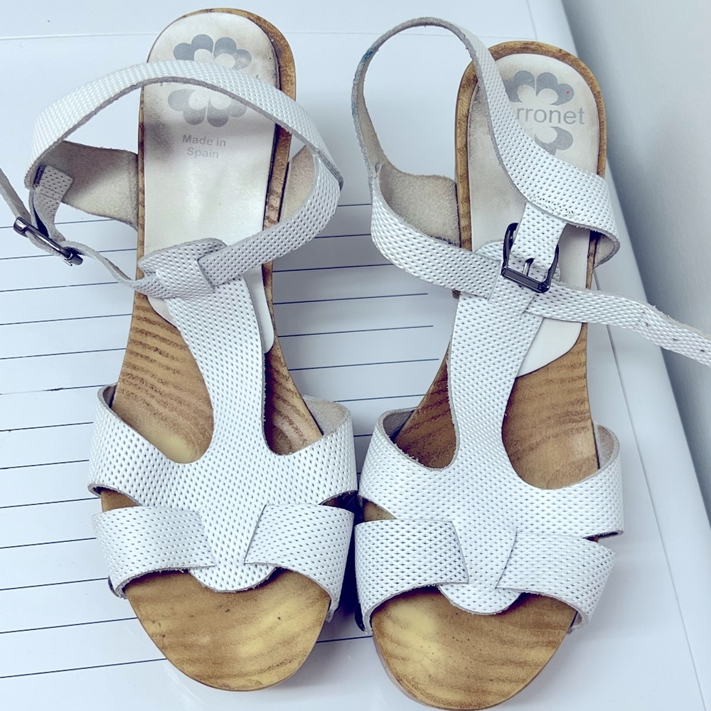 Porronet Genuine Leather White Sandals